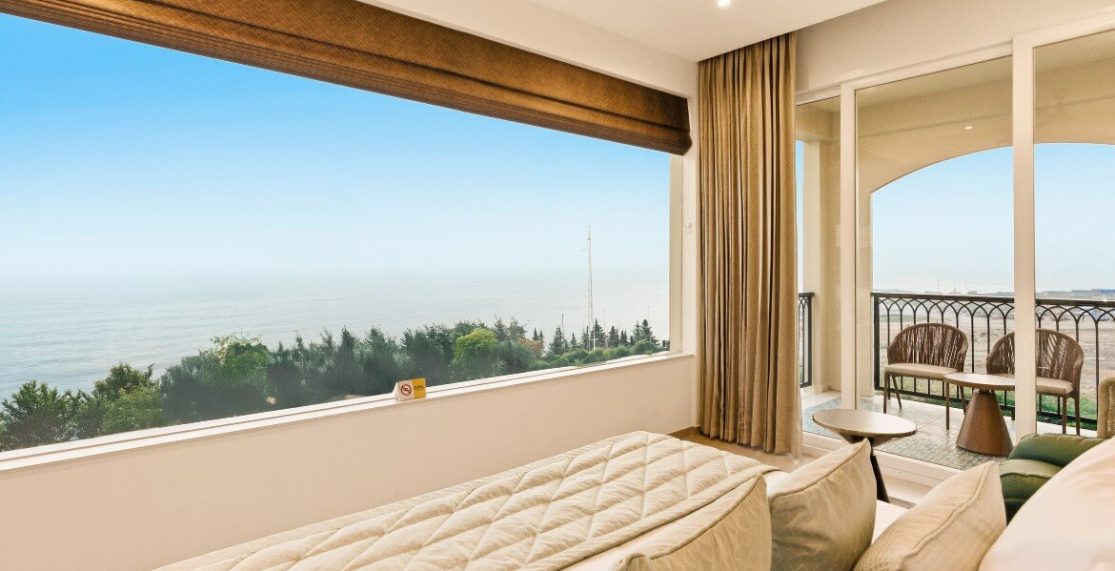 Grand Oceanview Room