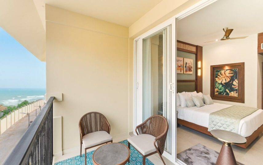 oceanview superior room balcony