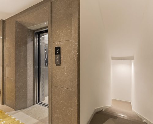 amaari resort lift facility