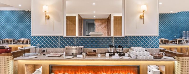 cove restaurant interior kitchen