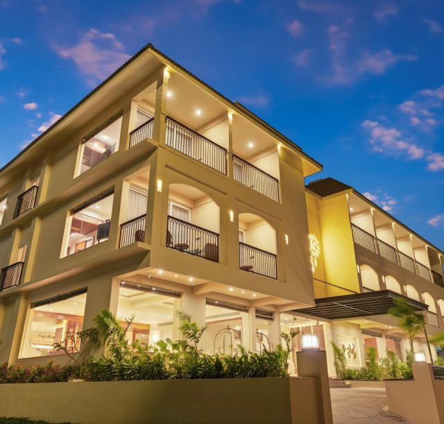 luxury amaari beach resort
