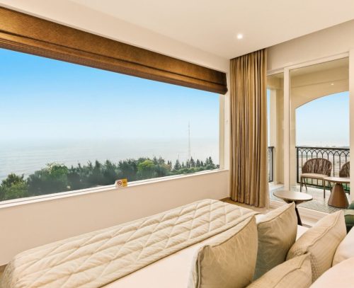 ocean view lounge room