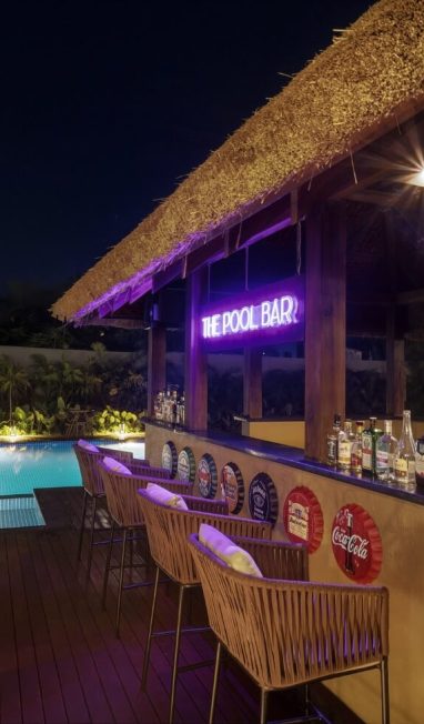 pool bar amaari resort