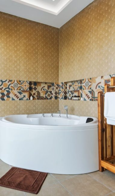 premium amaari suite room
